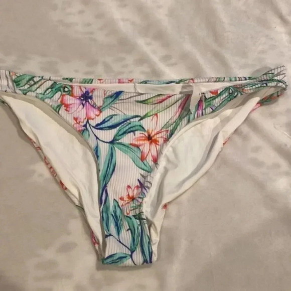 TiniBikini Swimwear Two Piece Bathing Suit Tropical - Picture 5 of 8